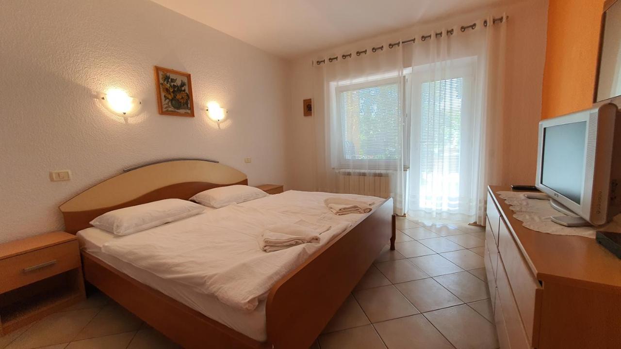 Peaceful Green Apartments Ae Порторож Екстер'єр фото